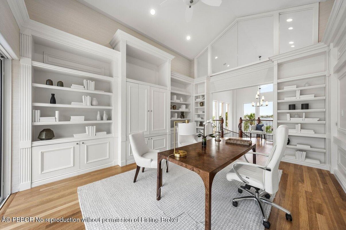 Home Office, Interior, Recessed Lighting, Wood Texture Flooring