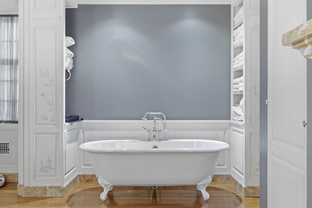 Bathroom, Free Standing Baths, Interior, Wood Texture Flooring