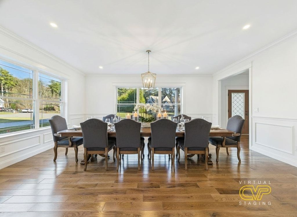 Dining room, Interior, Pendant Lights, Recessed Lighting, Wood Texture Flooring