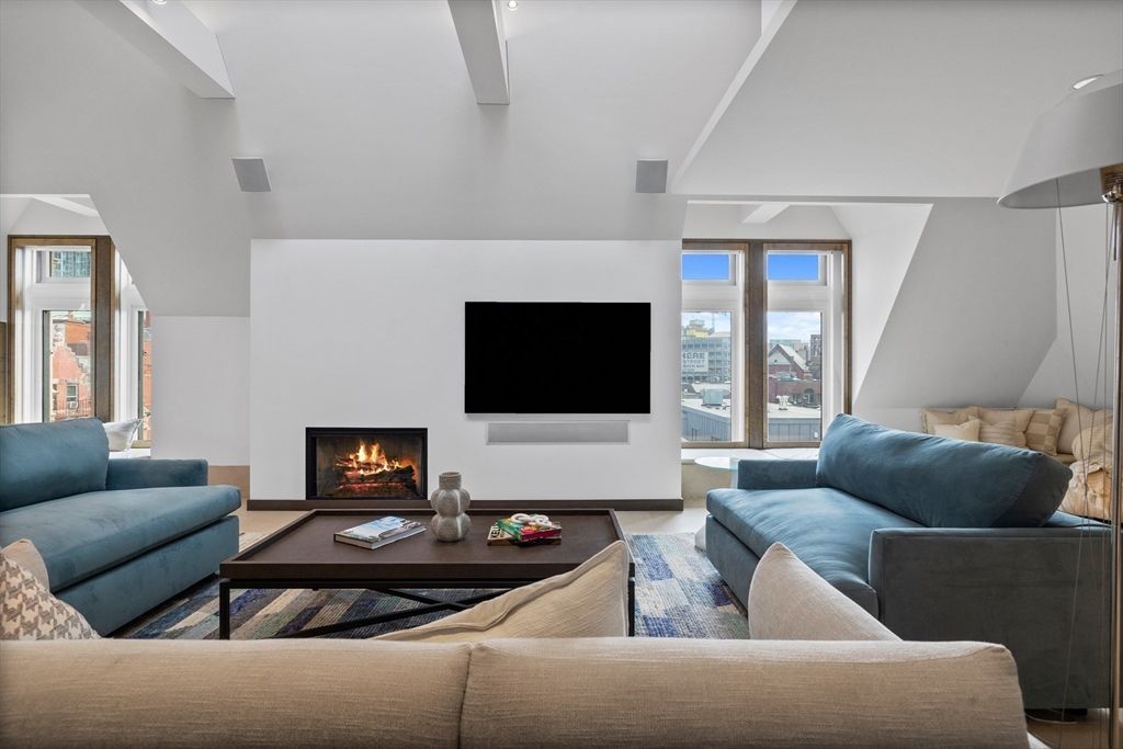 Fireplace, Interior, Living room, Recessed Lighting