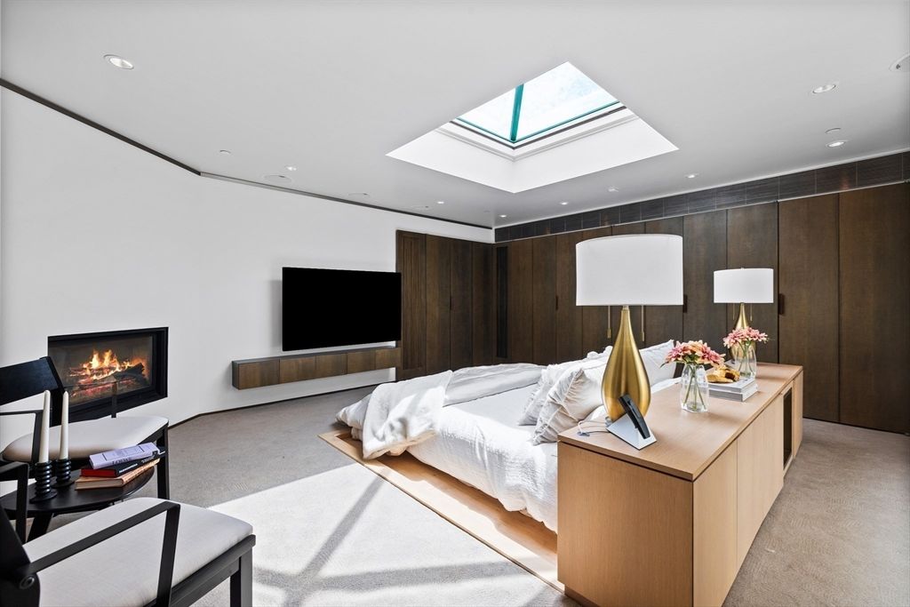 Bedroom, Fireplace, Interior, Recessed Lighting