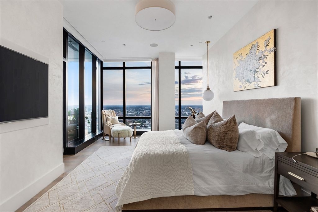 Bedroom, Interior, Pendant Lights, Recessed Lighting, Water, Wood Texture Flooring