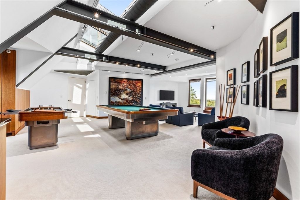 Billiard Table, Game Room, Interior, Recessed Lighting