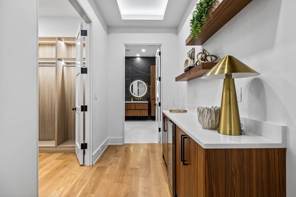 Interior, Marble, Recessed Lighting, Wood Texture Flooring