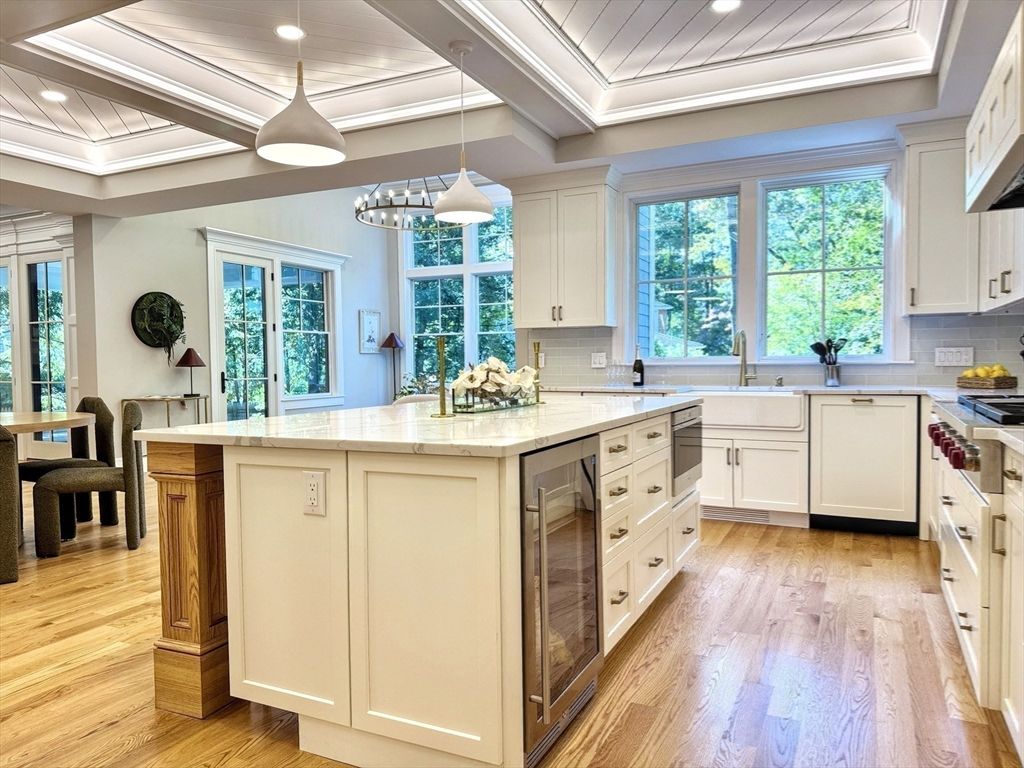 Interior, Kitchen, Pendant Lights, Recessed Lighting, Wood Texture Flooring