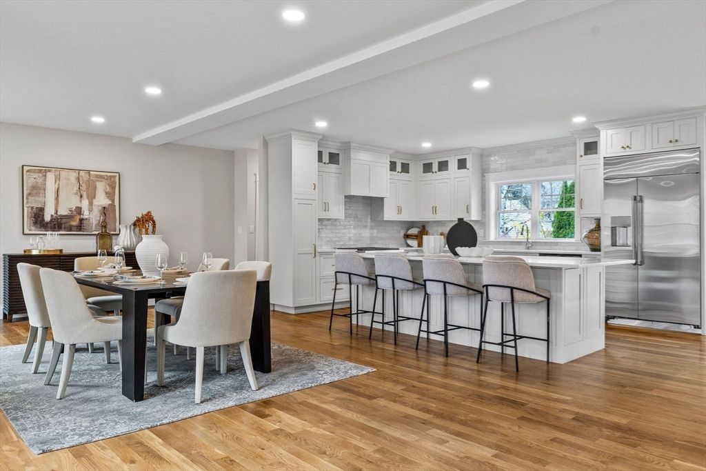 Dining room, Interior, Kitchen, Recessed Lighting, Stainless Steel Appliances, Wood Texture Flooring