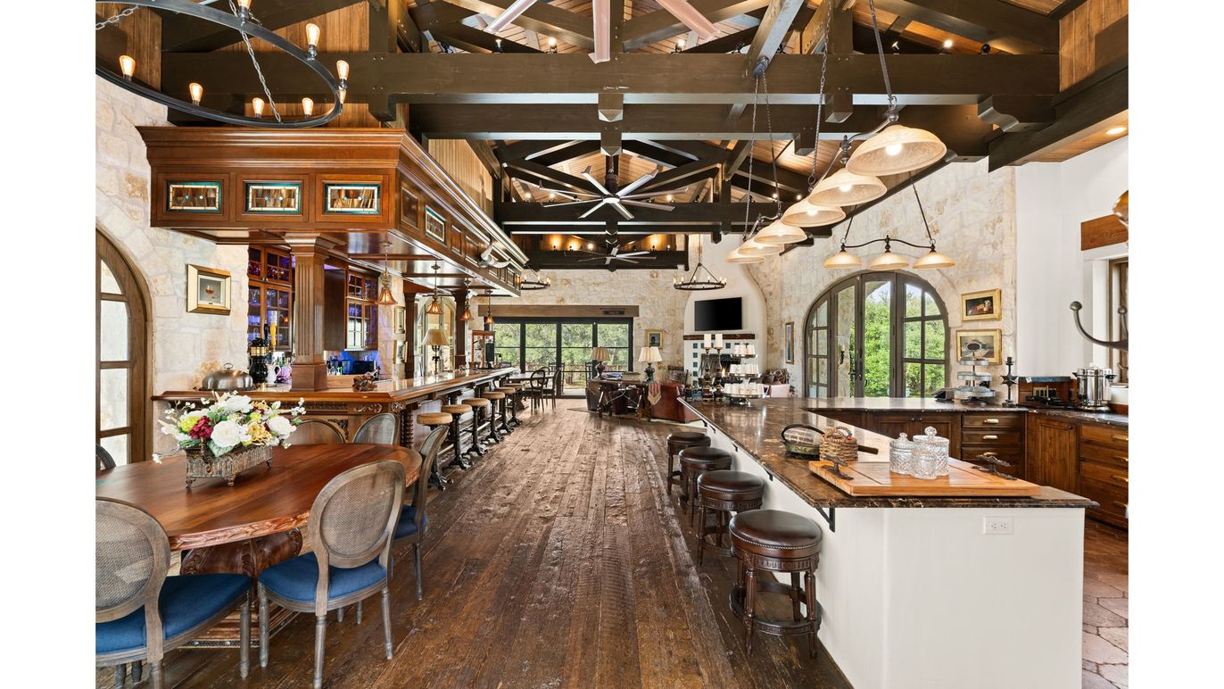 Dining room, Interior, Pendant Lights, Wooden Beams, Wood Texture Flooring