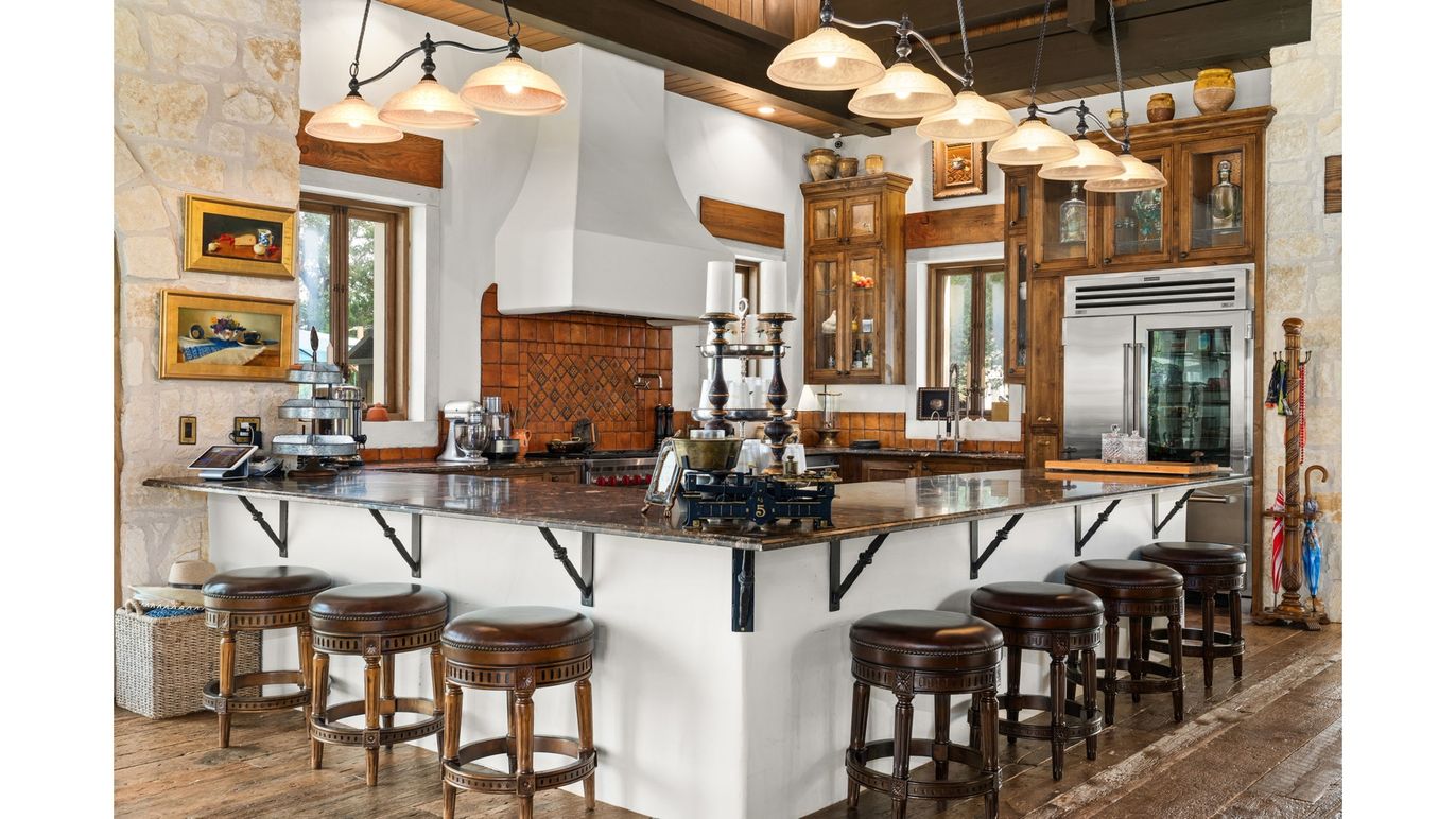 Interior, Kitchen, Pendant Lights, Wooden Beams, Wood Texture Flooring