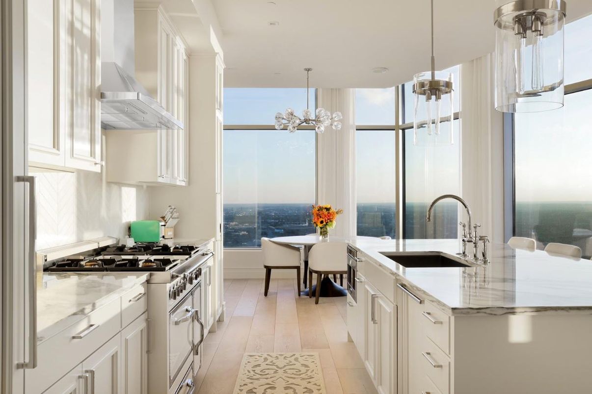 Chandelier, Dining room, Interior, Kitchen, Pendant Lights, Stainless Steel Appliances, Water, Wood Texture Flooring