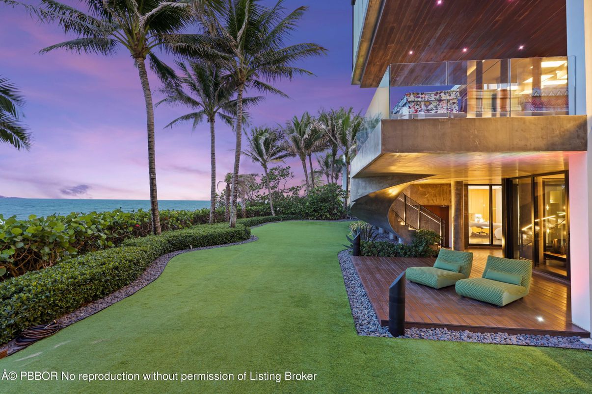 Backyard, Exterior, Water