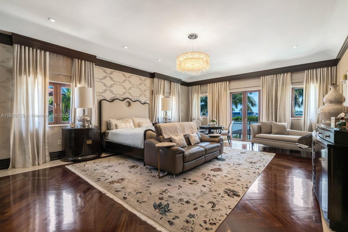 Bedroom, Chandelier, Interior, Recessed Lighting, Wood Texture Flooring