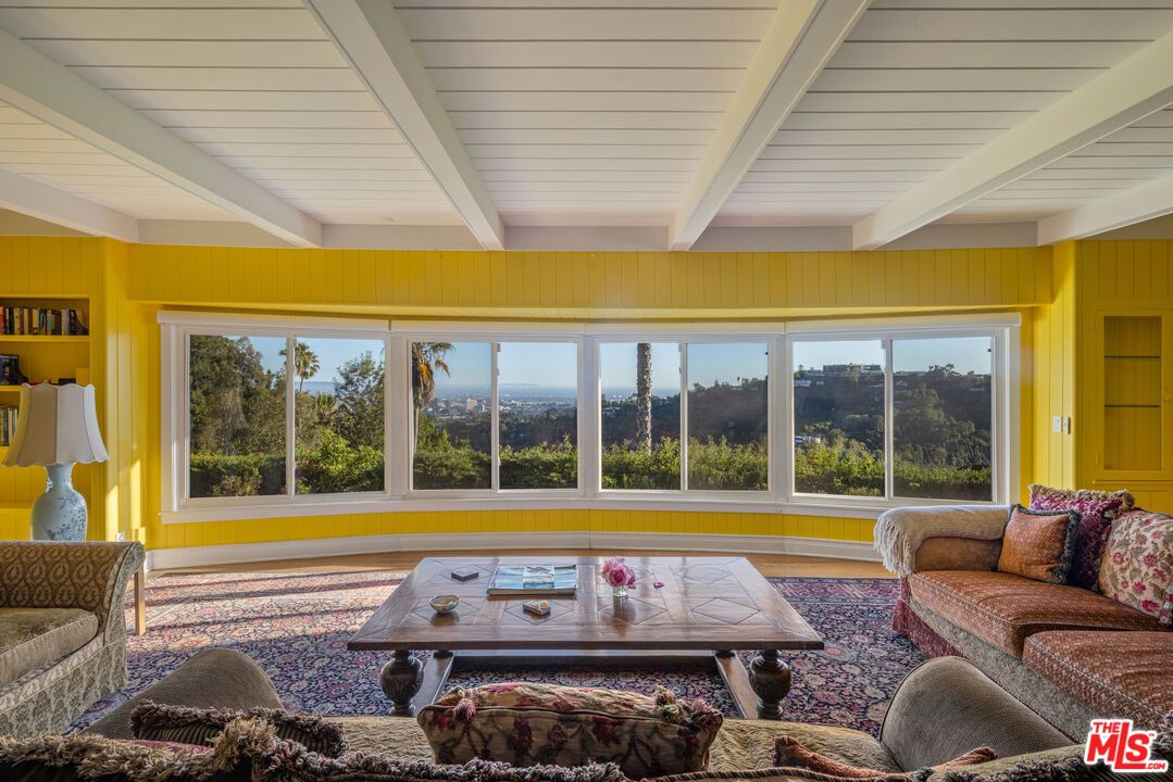 Interior, Living room, Sun Room