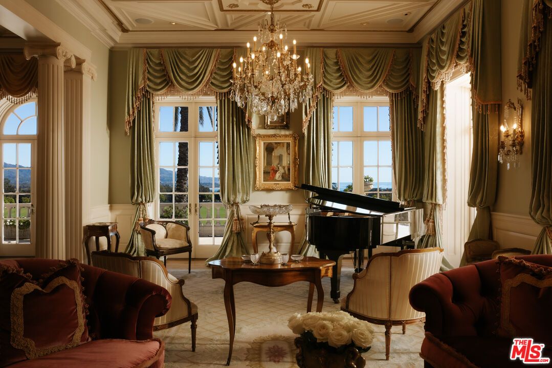 Chandelier, Interior, Living room, Piano, Recessed Lighting